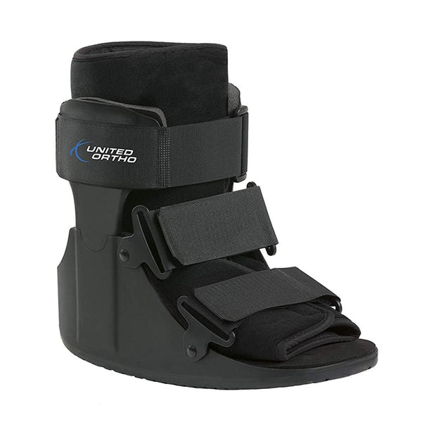 United Ortho Short Cam Adult Walker Fracture Boot, Small, Black